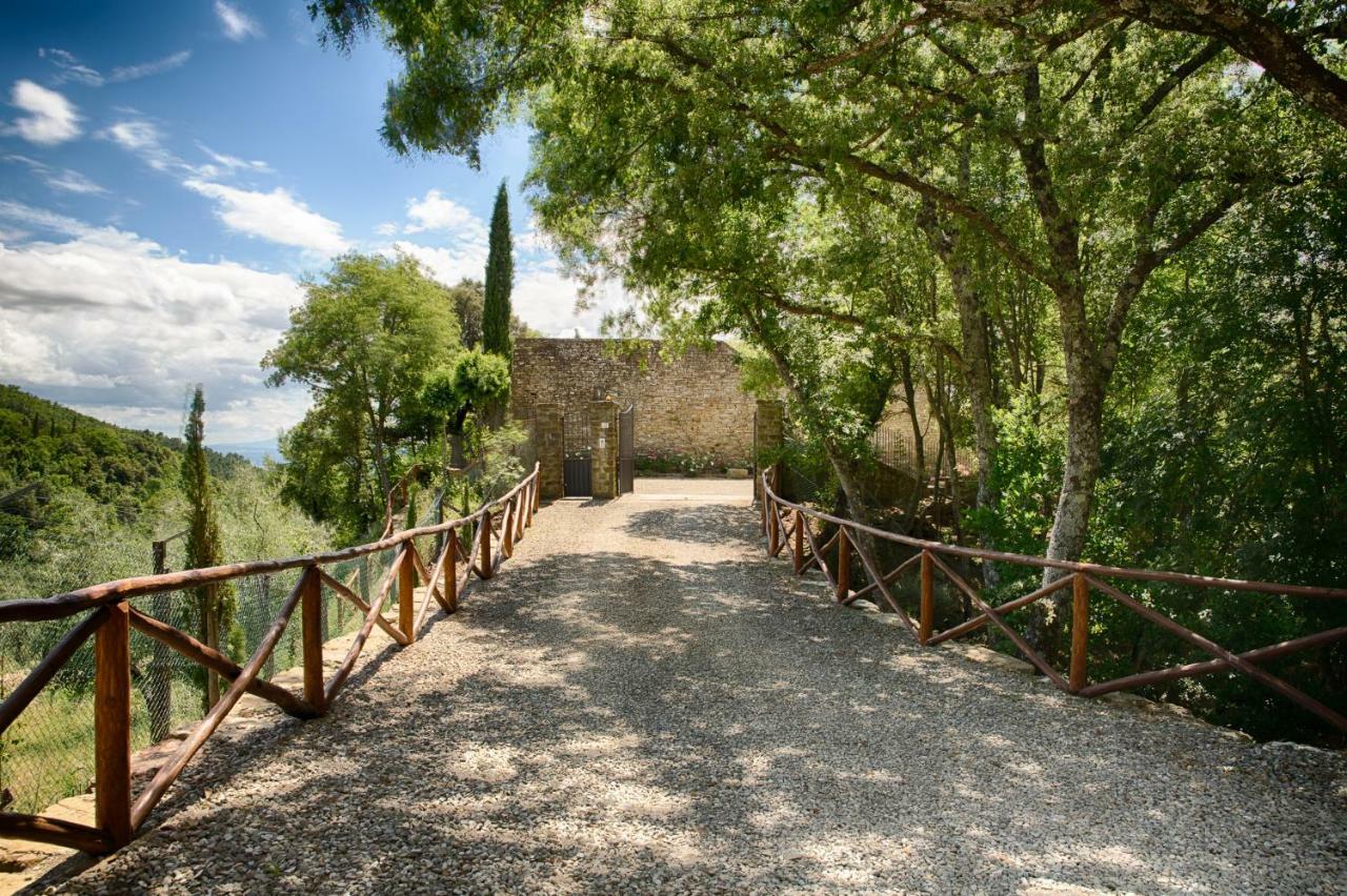 Il Castello Di Rigutinelli Villa อาเรซโซ ภายนอก รูปภาพ